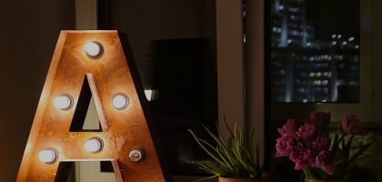 Photo aromatherapy table lamp