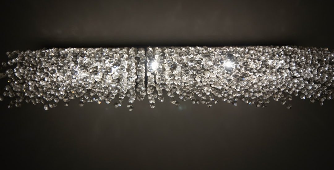 Photo chandelier lighting